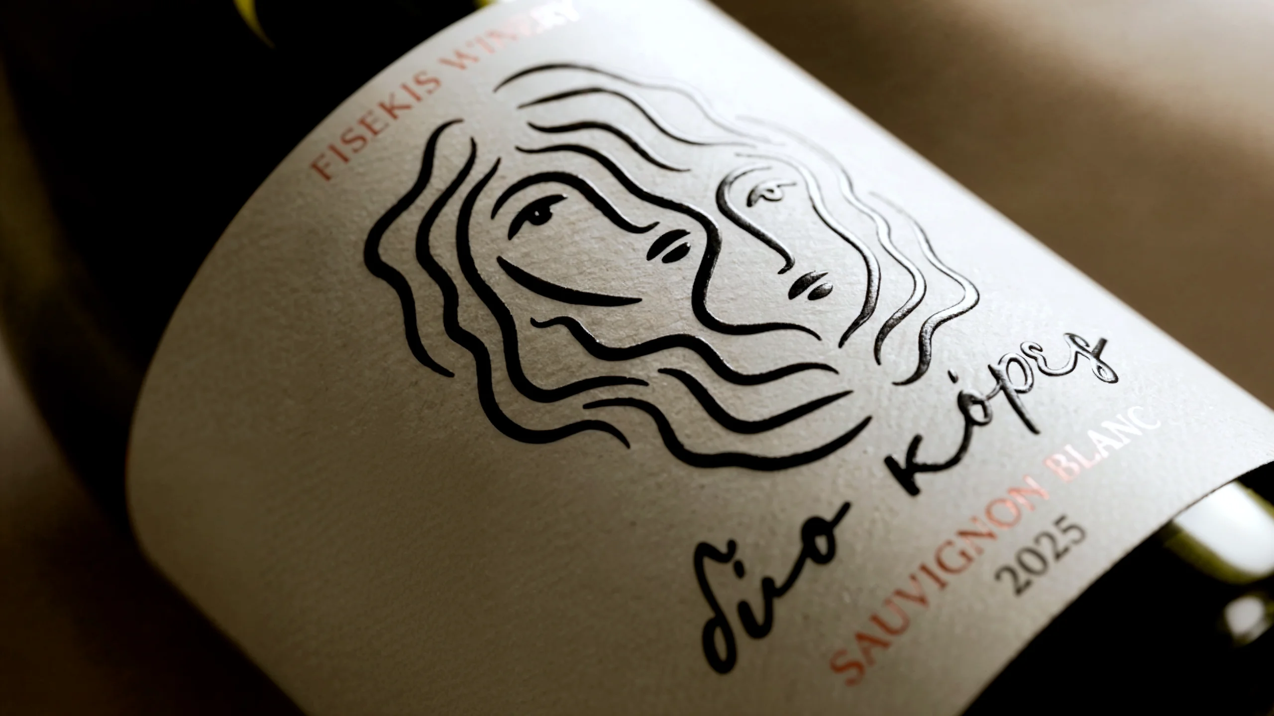 fisekis-winery-label-design